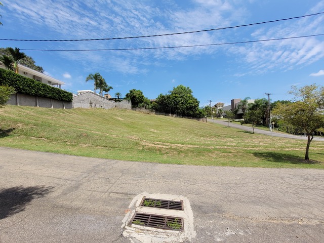 #66 - Área para Venda em Jacareí - SP - 2