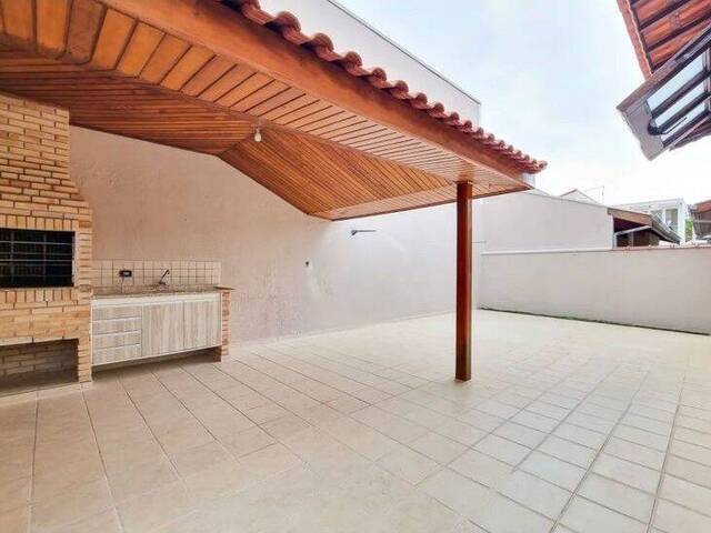 Casa para Venda em São José dos Campos - 4